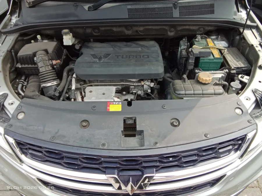 Foto Mobil Bekas Mesin Wuling Cortez 1.5 L T Lux tahun 2022